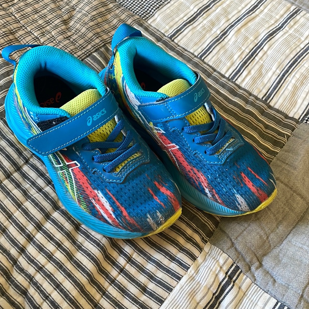 ASICS toddler boy shoes